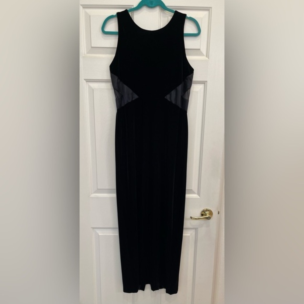Vintage Rhapsody Black Velvet Gown with Sheer Netting and Satin Trim Size 10